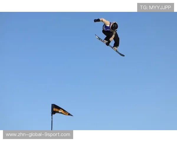 单板滑雪大师赛冠军动作难度刷新想象，单板滑雪世界冠军是谁
